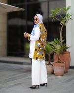 Load image into Gallery viewer, Falling Flowers Shirt
