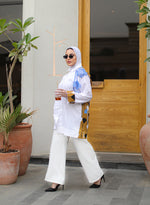 Load image into Gallery viewer, Falling Flowers Shirt
