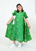 Load image into Gallery viewer, Saudi Classic Dress
