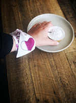 Load image into Gallery viewer, Qatar National Day Band
