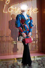 Load image into Gallery viewer, Vintage Flowers Jacket
