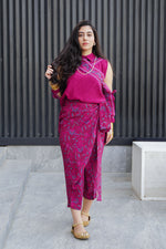 Load image into Gallery viewer, AlMaleeha Royal Purple - Young Women المليحه
