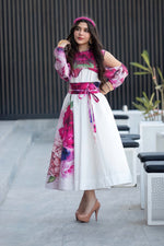 Load image into Gallery viewer, Malaak Pink - Young Women ملاك
